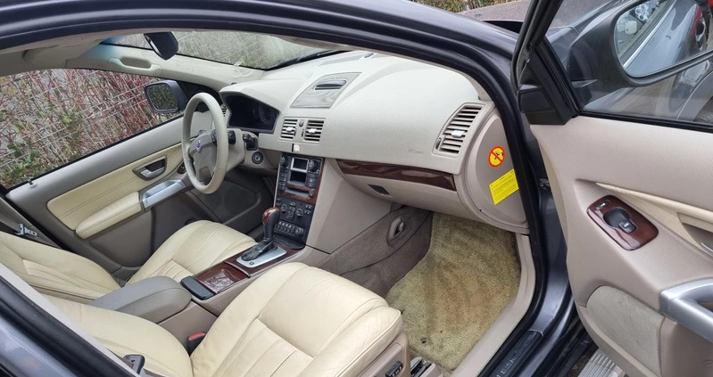 Volvo XC 90 cena 20900 przebieg: 330000, rok produkcji 2004 z Warszawa małe 301